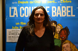 Julie Bertuccelli, réalistatrice et les participants à l'atelier Passeurs d'images