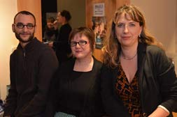 Mathieu Bizet, éducateur en oncopédiatrie, Stéphanie Proust, oncologue pédiatre et Céline Vergne, psychologue clinicienne.DR
