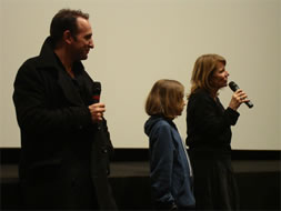 Jean Dujardin, comédien, Pauline Belier, comédienne et Nicole Garcia, réalisatrice