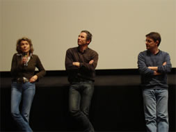 Véronique Laccourreye, psychiatre, Maison des adolescents Angers, Jean-Léonard Fougas, médecin généraliste, Centre de Planification et d'Education Familiale Flora Tristan et Loïc Portais, psychologue, Maison des Adolescents Angers