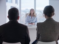 Photo du film ON VOUS CROIT de Charlotte Devillers & Arnaud Dufeys